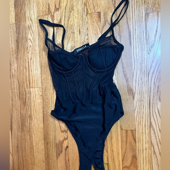 sorella black bodysuit with sheer mid section SAME DAY SHIP - Picture 1 of 3